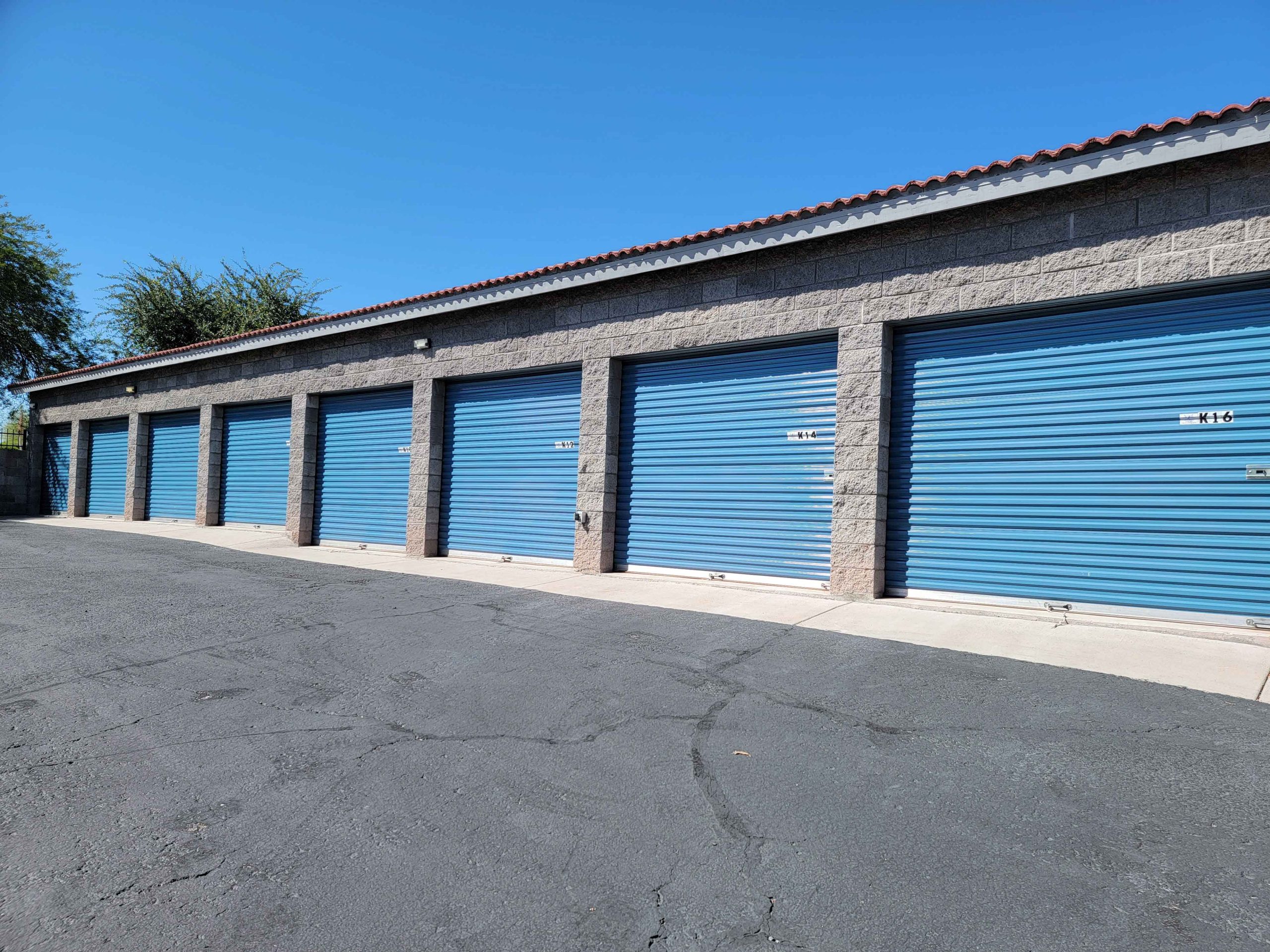 double-j-court-self-storage-26-scaled